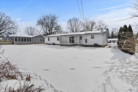 Tiny photo for 780 Wooddale Drive, Urbana, OH 43078 (MLS # 226003308)