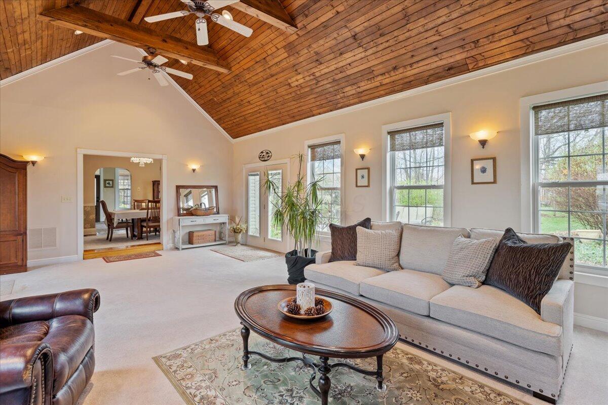 8056 Summit Road, Pataskala, Ohio image 10