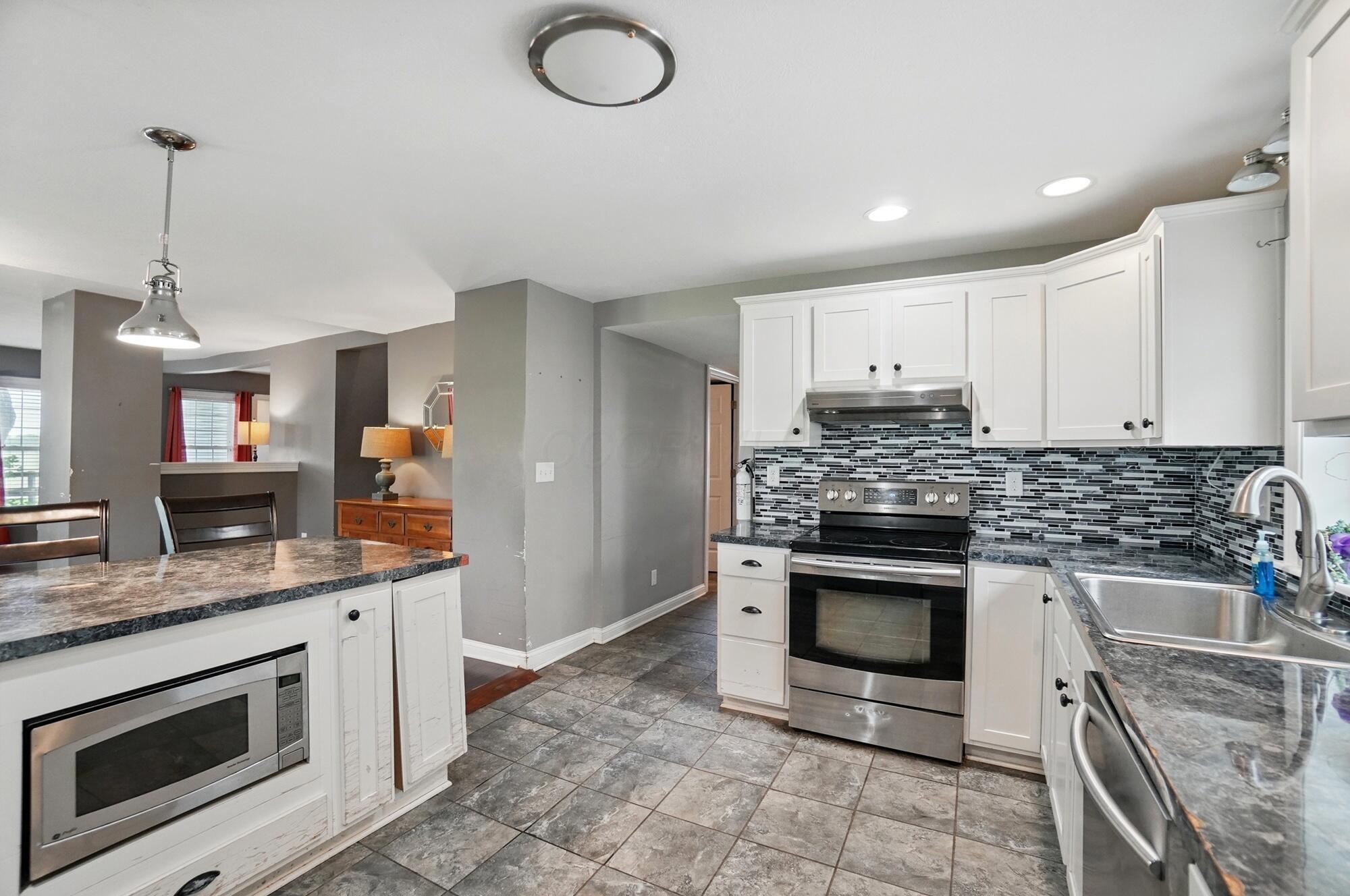 9820 Heimberger Road, Baltimore, Ohio image 18