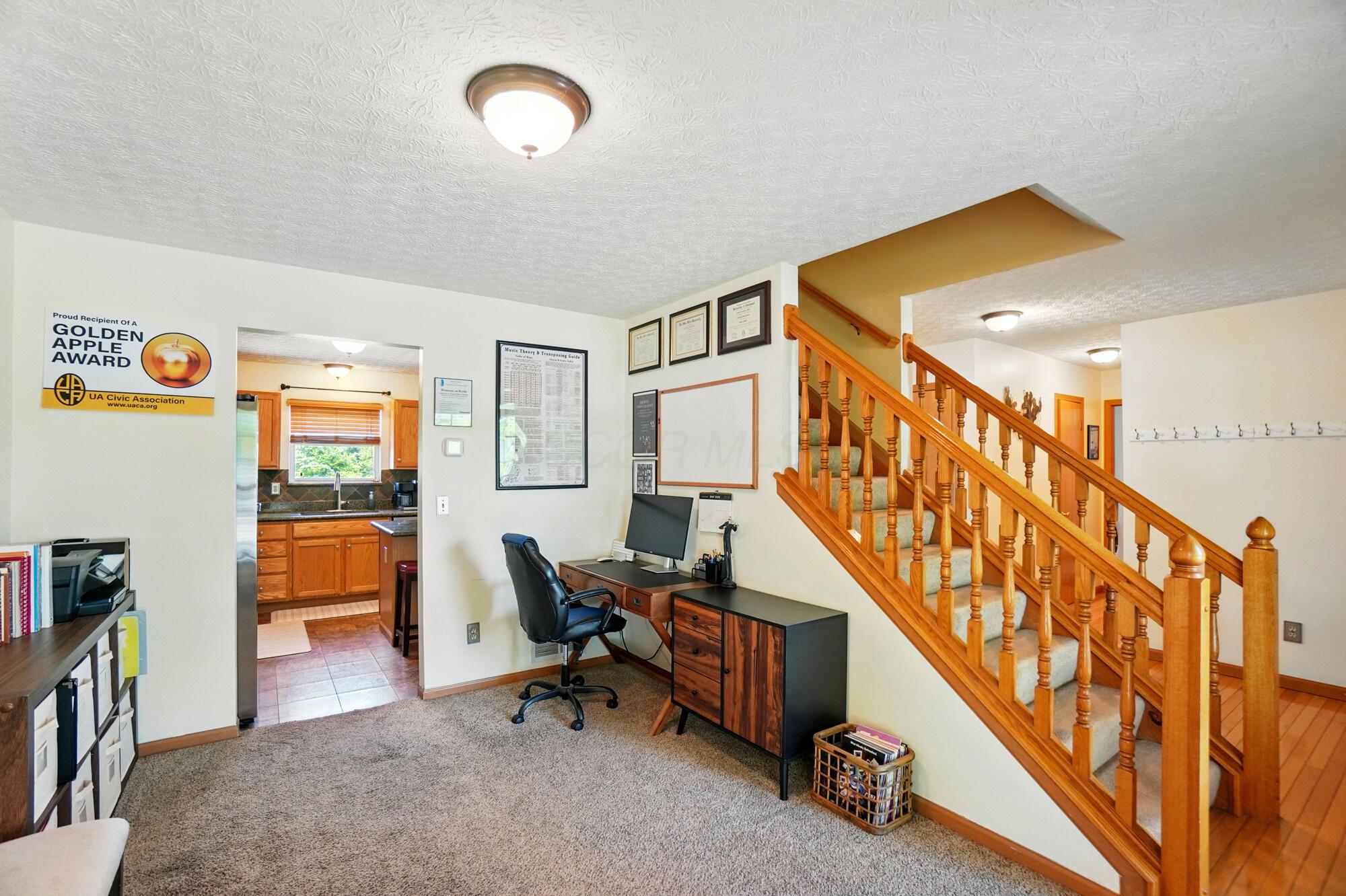 8380 Squad Drive, Galloway, Ohio image 9