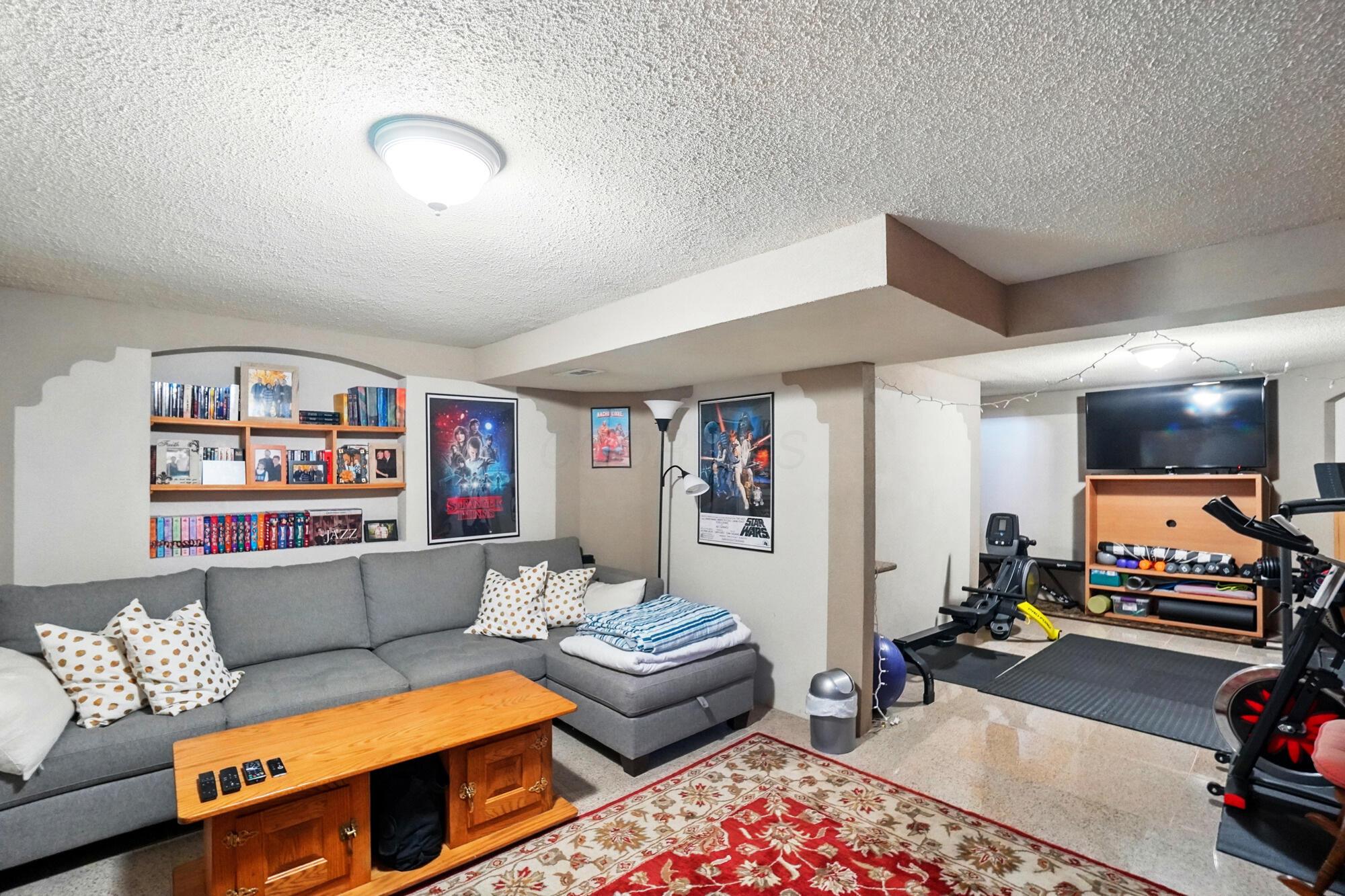 8380 Squad Drive, Galloway, Ohio image 39