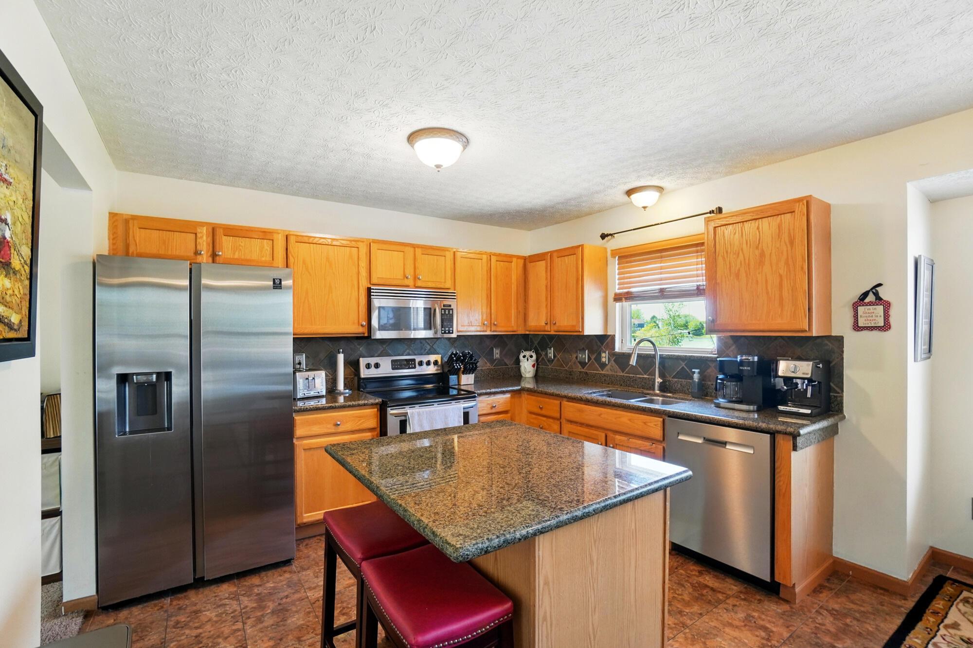 8380 Squad Drive, Galloway, Ohio image 11