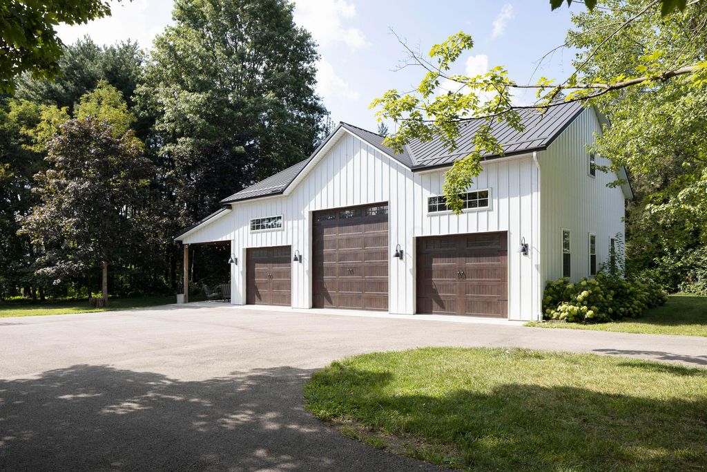 Photo of 7435 Bevelhymer Road, New Albany, OH 43054 (MLS # 225041413)