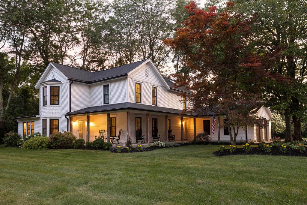 Photo of 7435 Bevelhymer Road, New Albany, OH 43054 (MLS # 225041413)