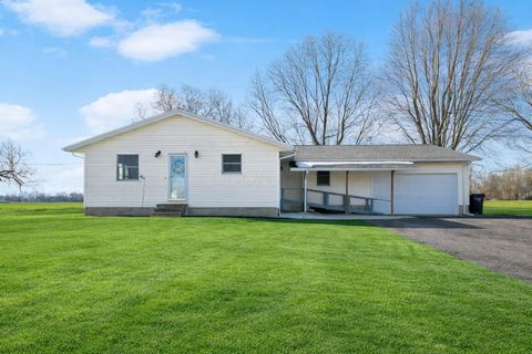 Photo of 7300 Summit Road SW, Pataskala, OH 43062 (MLS # 226000680)