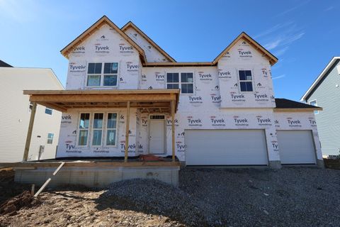 Photo of 365 Buck Valley Drive, Galena, OH 43021 (MLS # 226005895)