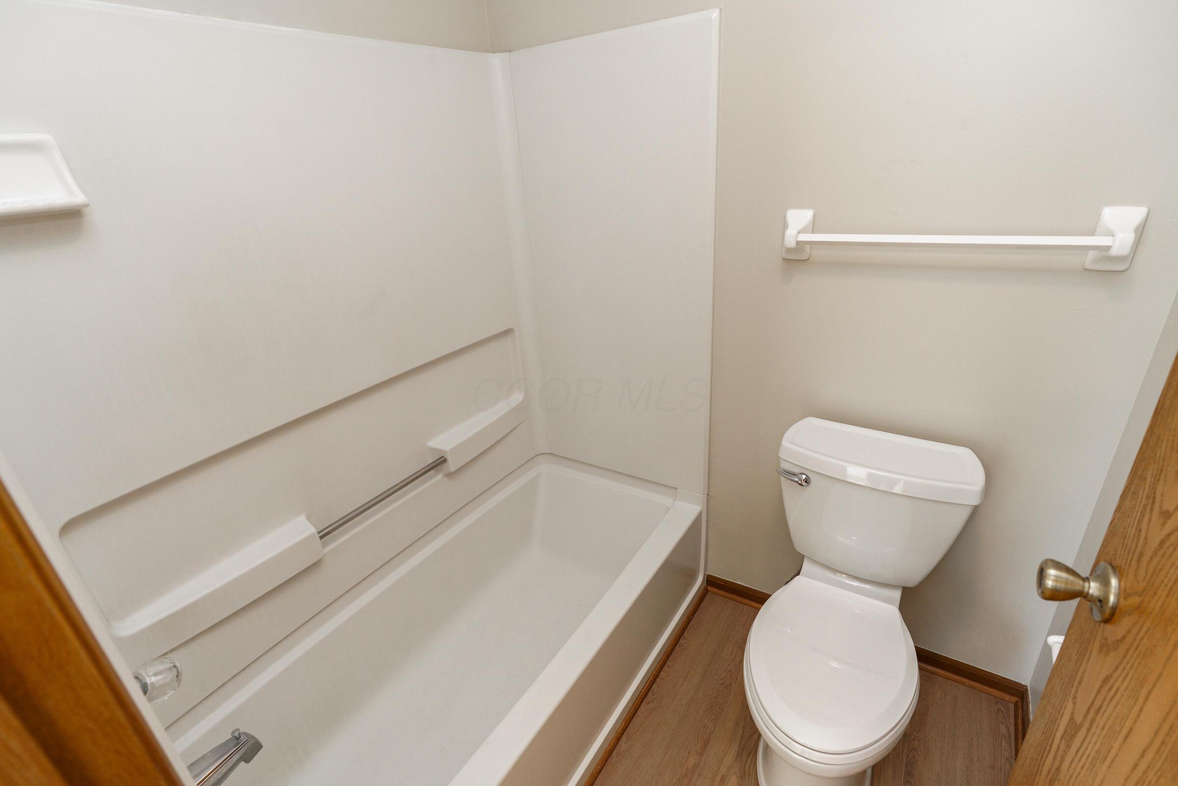 2892 Phoenix Avenue, Hilliard, Ohio image 23