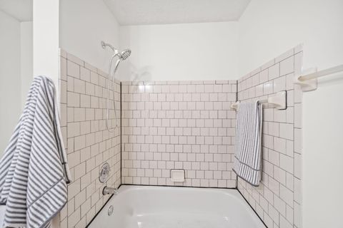 Tiny photo for 4933 Berry Leaf Place, Hilliard, OH 43026 (MLS # 225045437)