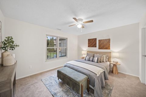 Tiny photo for 4933 Berry Leaf Place, Hilliard, OH 43026 (MLS # 225045437)