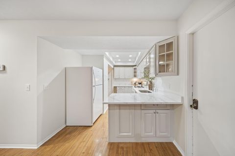 Tiny photo for 4933 Berry Leaf Place, Hilliard, OH 43026 (MLS # 225045437)