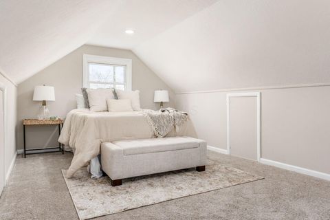 Tiny photo for 2205 Lexington Avenue, Columbus, OH 43211 (MLS # 225044675)