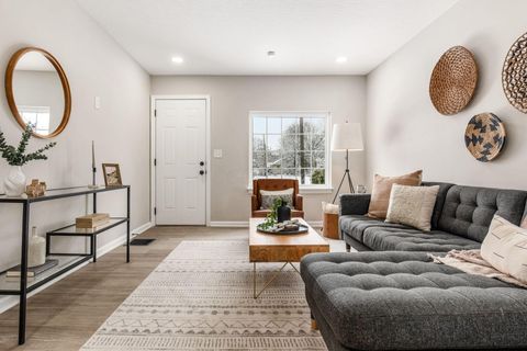 Tiny photo for 2205 Lexington Avenue, Columbus, OH 43211 (MLS # 225044675)