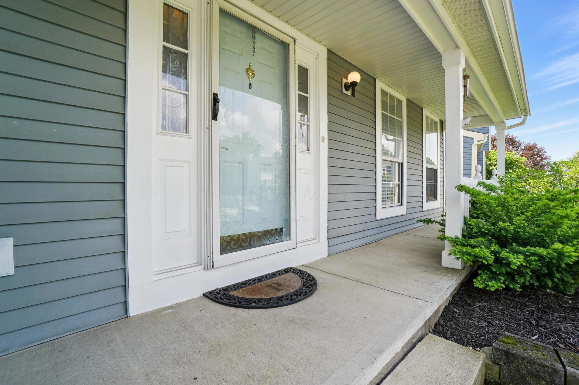 5199 Goldfield Drive, Hilliard, Ohio image 2