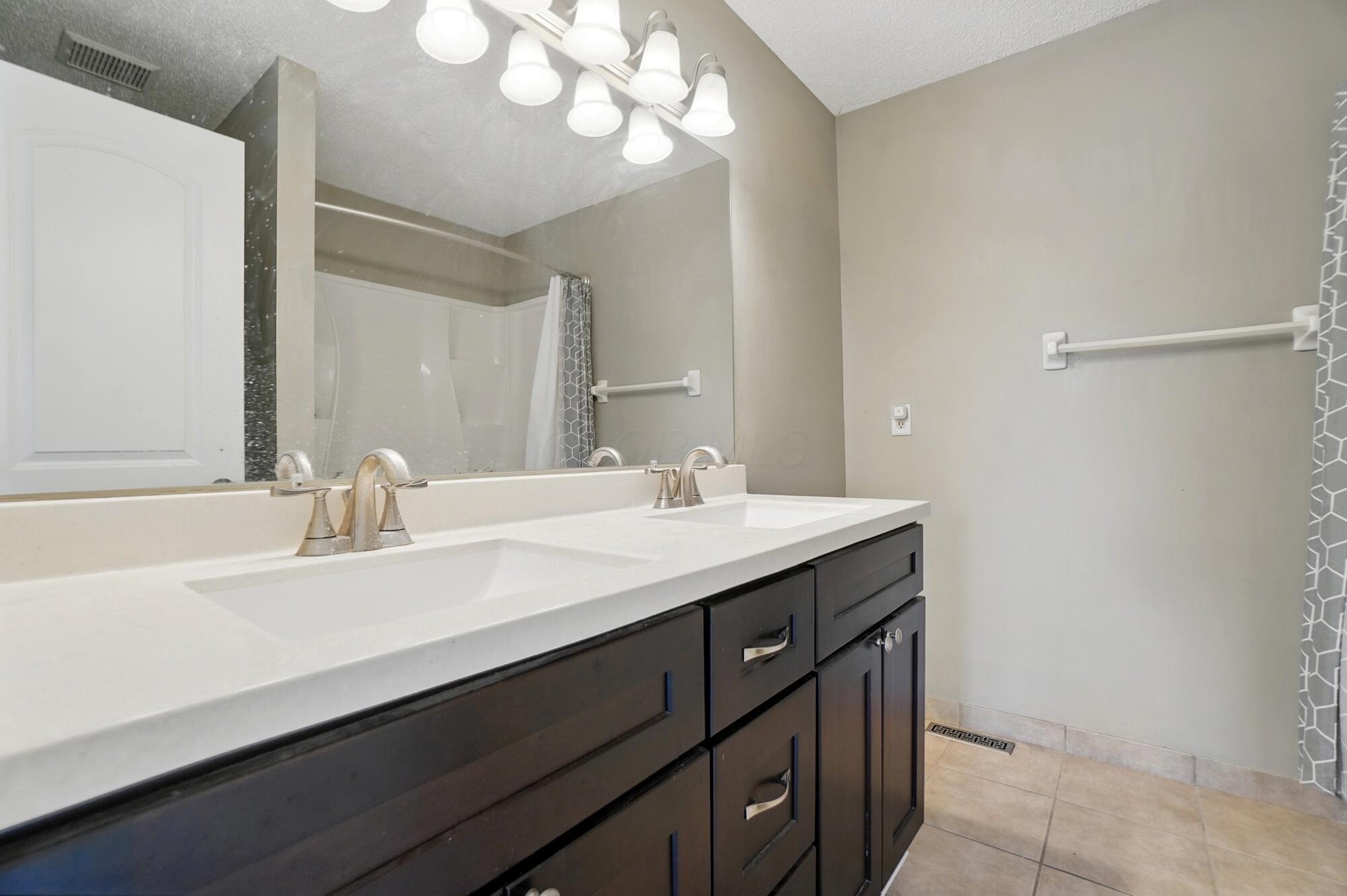 5199 Goldfield Drive, Hilliard, Ohio image 13