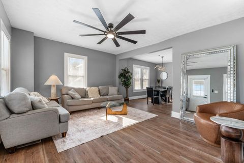 Photo of 667 Maple Avenue, Newark, OH 43055 (MLS # 226004111)