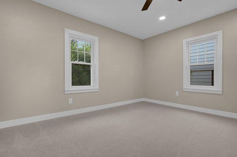 Tiny photo for 222 W North Broadway Street, Columbus, OH 43214 (MLS # 226000363)