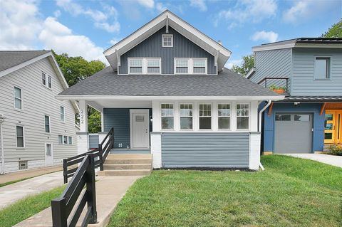 Photo of 222 W North Broadway Street, Columbus, OH 43214 (MLS # 226000363)