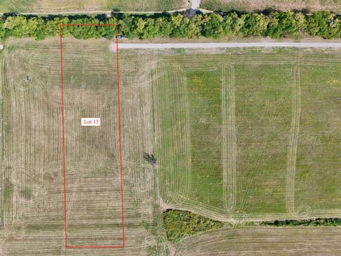 Photo of 0 Thornville Road NE TRACT 15 #TRACT 15, Thornville, OH 43076 (MLS # 225035789)