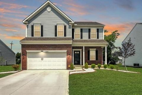 Photo of 3884 Chickasaw Drive, Grove City, OH 43123 (MLS # 225038104)