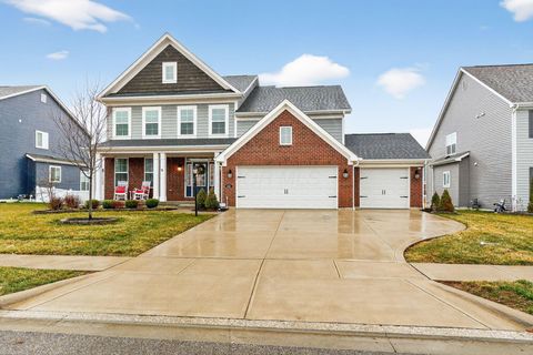 Photo of 143 Cinnamon Teal Street, Pickerington, OH 43147 (MLS # 226007273)