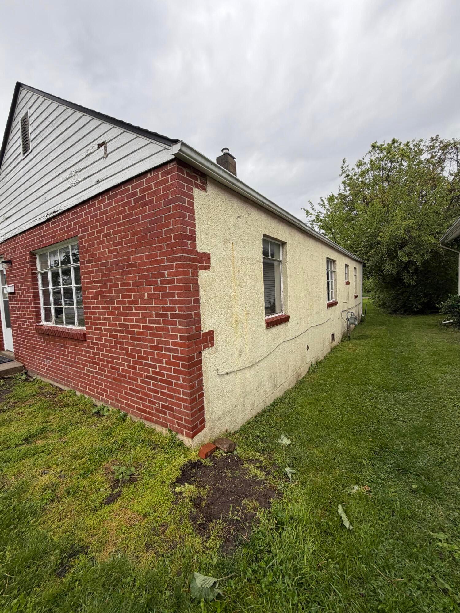 56 Broadlawn Avenue