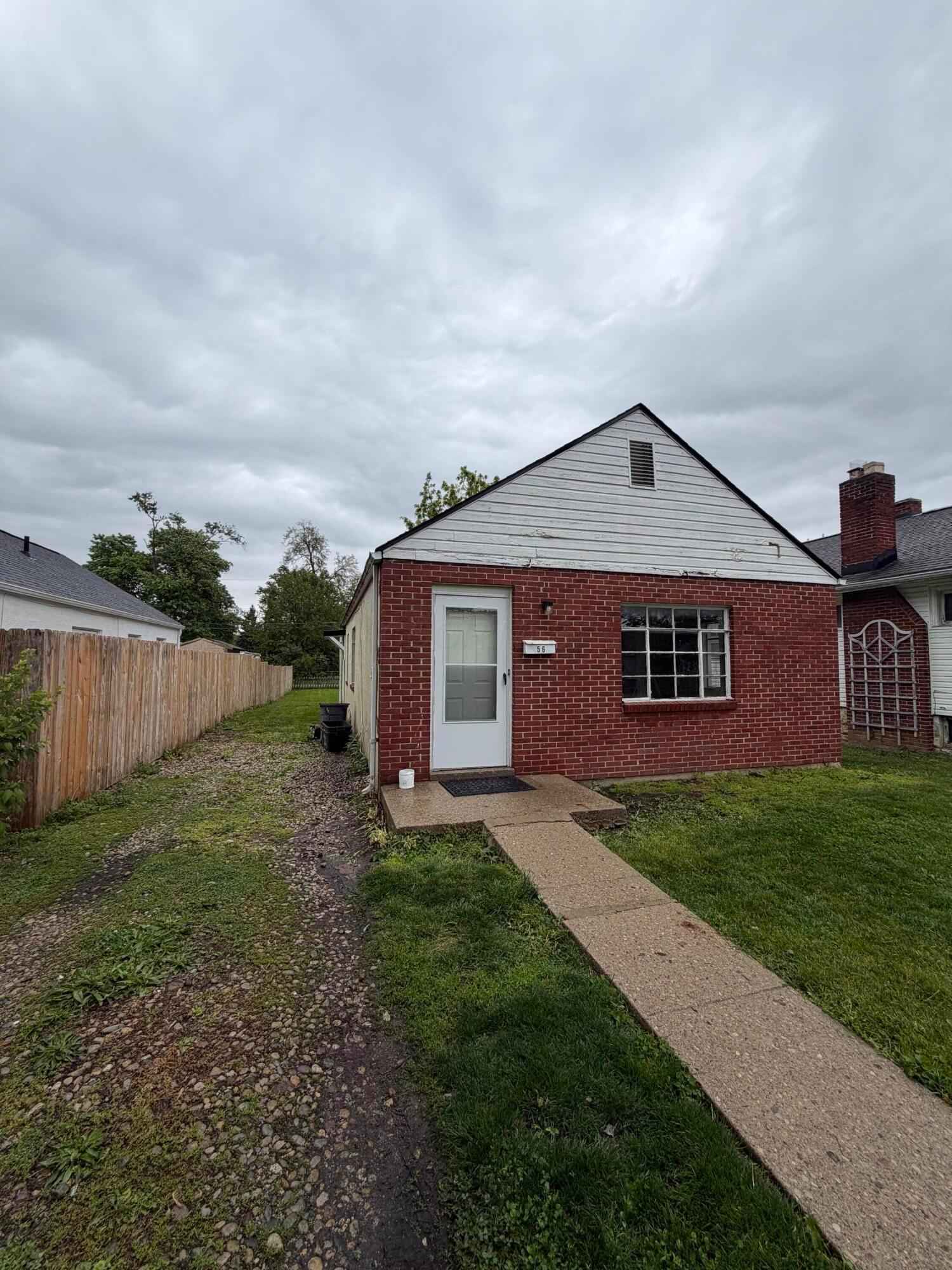 56 Broadlawn Avenue
