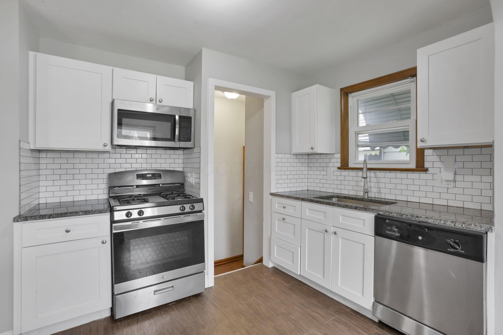 9611 Mccracken Road, Garfield Heights, Ohio image 11