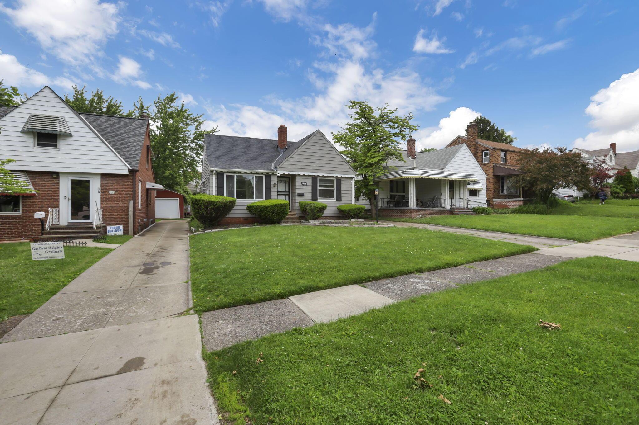 9611 Mccracken Road, Garfield Heights, Ohio image 3
