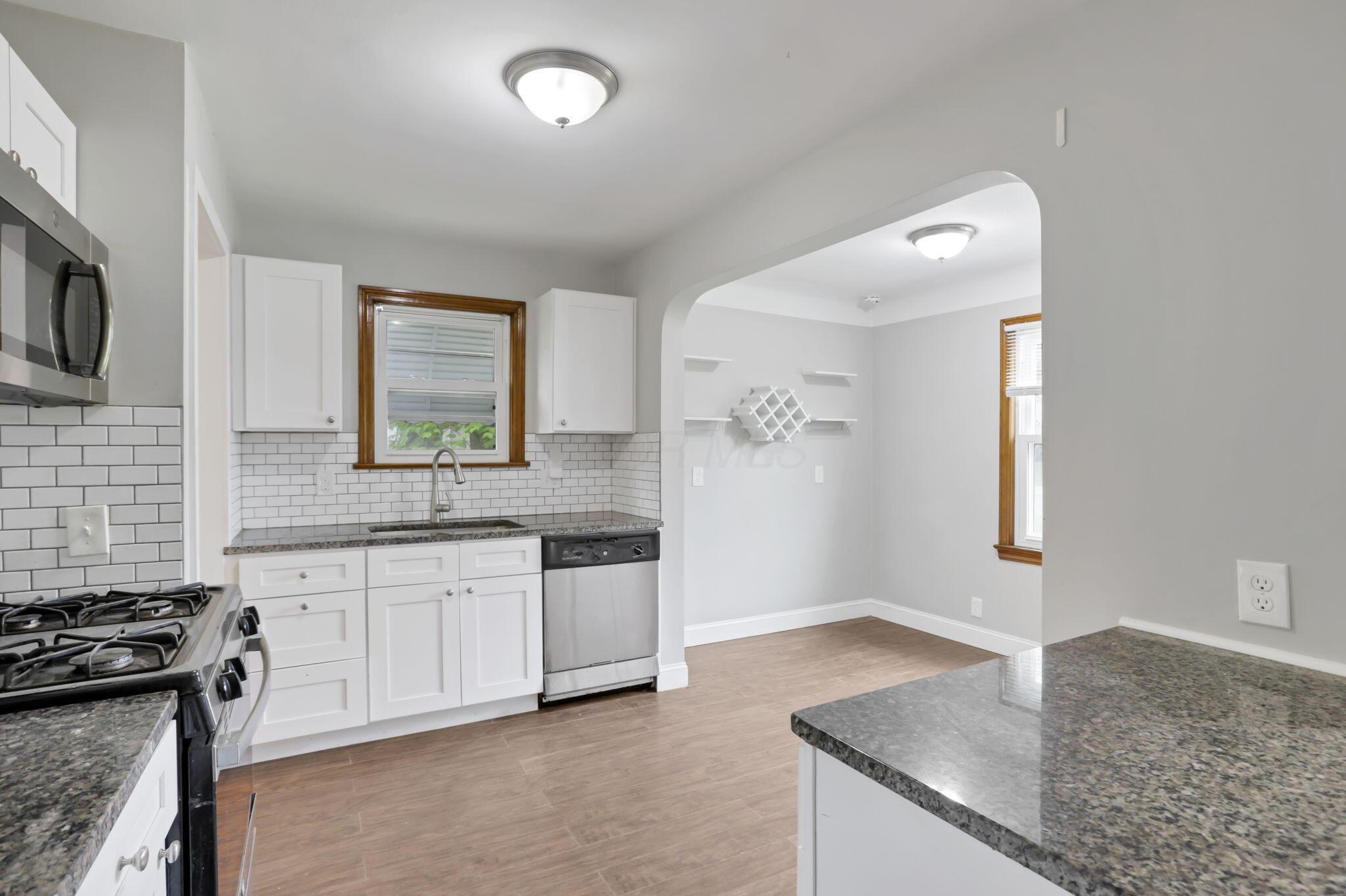 9611 Mccracken Road, Garfield Heights, Ohio image 13
