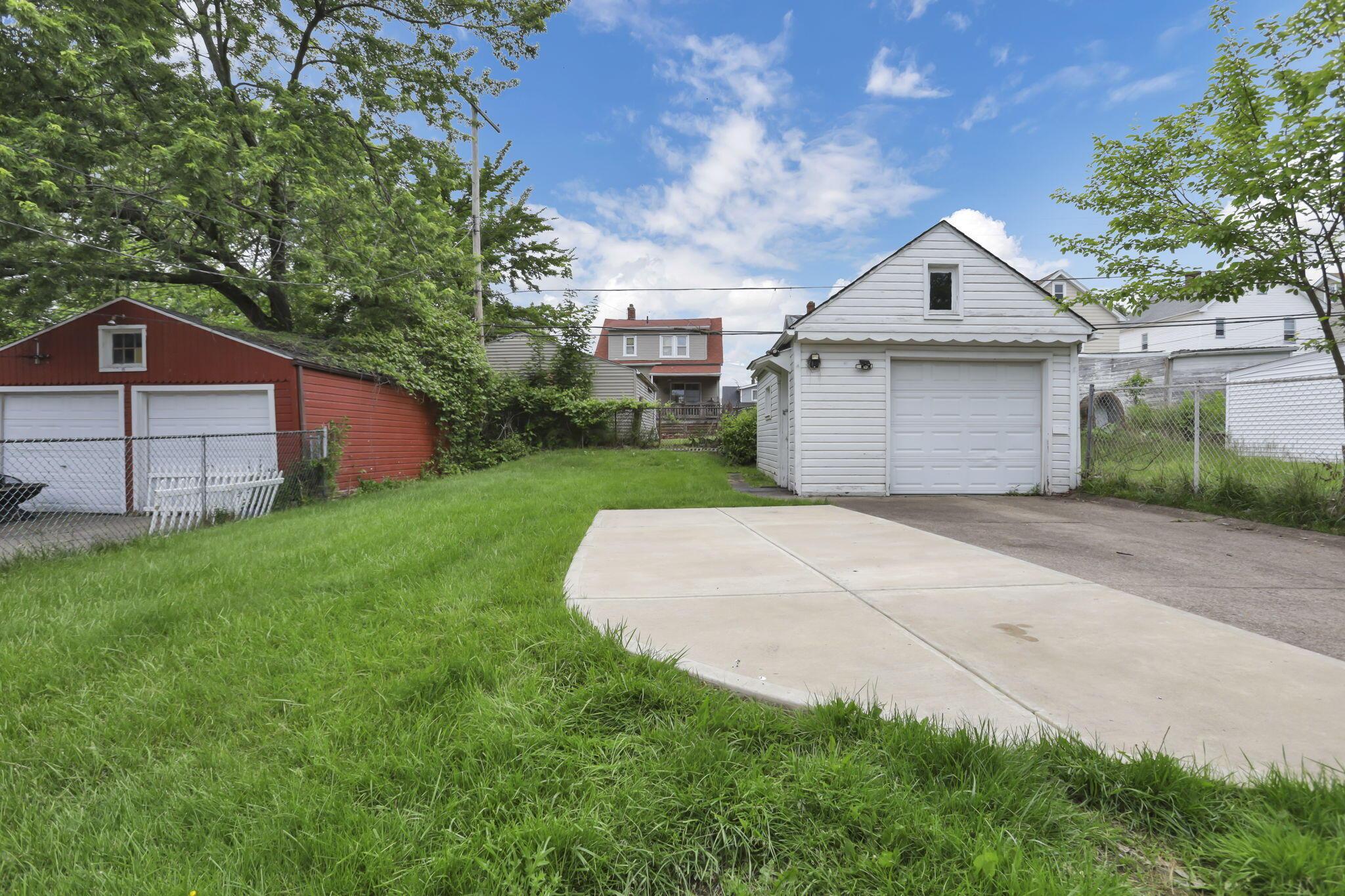 9611 Mccracken Road, Garfield Heights, Ohio image 30