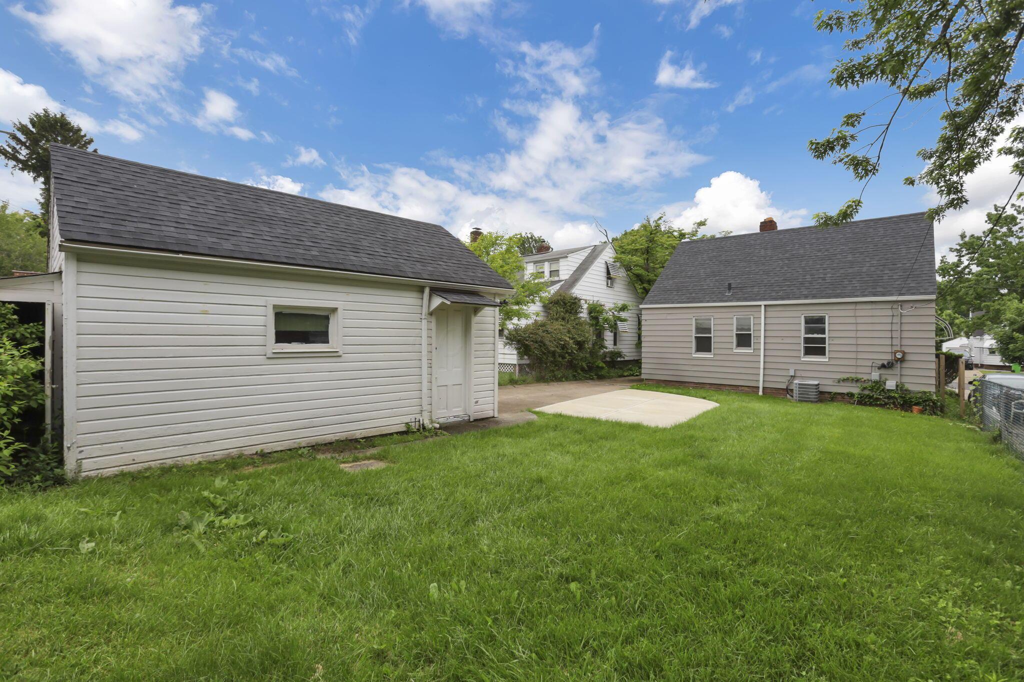 9611 Mccracken Road, Garfield Heights, Ohio image 29