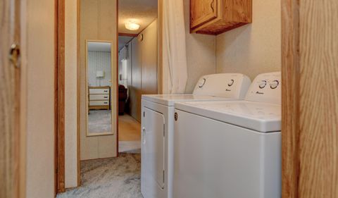 Tiny photo for 5019 N High Street 82 #82, Columbus, OH 43214 (MLS # 226000520)