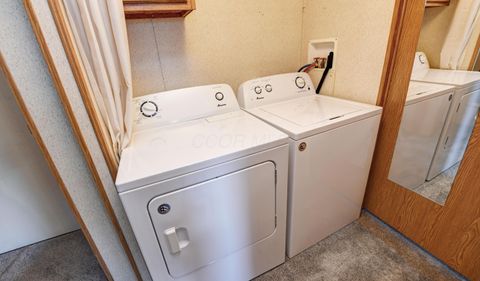 Tiny photo for 5019 N High Street 82 #82, Columbus, OH 43214 (MLS # 226000520)