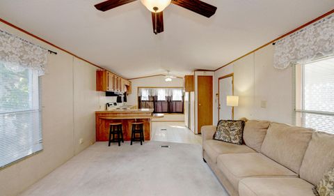 Tiny photo for 5019 N High Street 82 #82, Columbus, OH 43214 (MLS # 226000520)