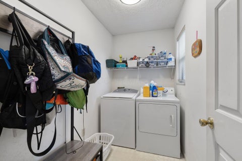 Tiny photo for 730 Montmorency Drive E, Pickerington, OH 43147 (MLS # 226035301)