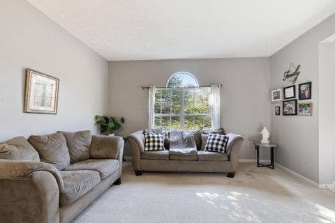 Tiny photo for 730 Montmorency Drive E, Pickerington, OH 43147 (MLS # 226035301)