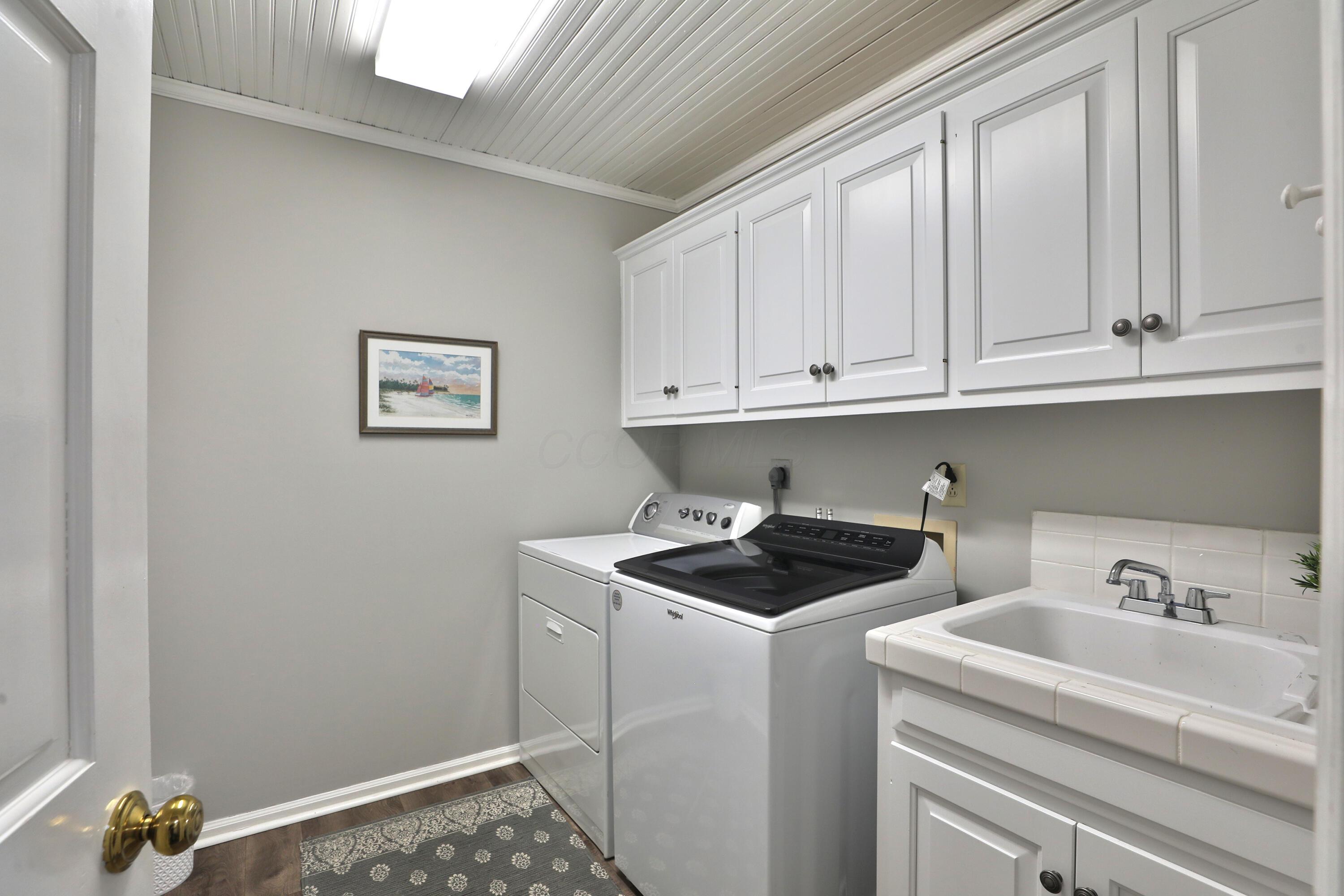 919 Valleyview Drive, Westerville, Ohio image 30