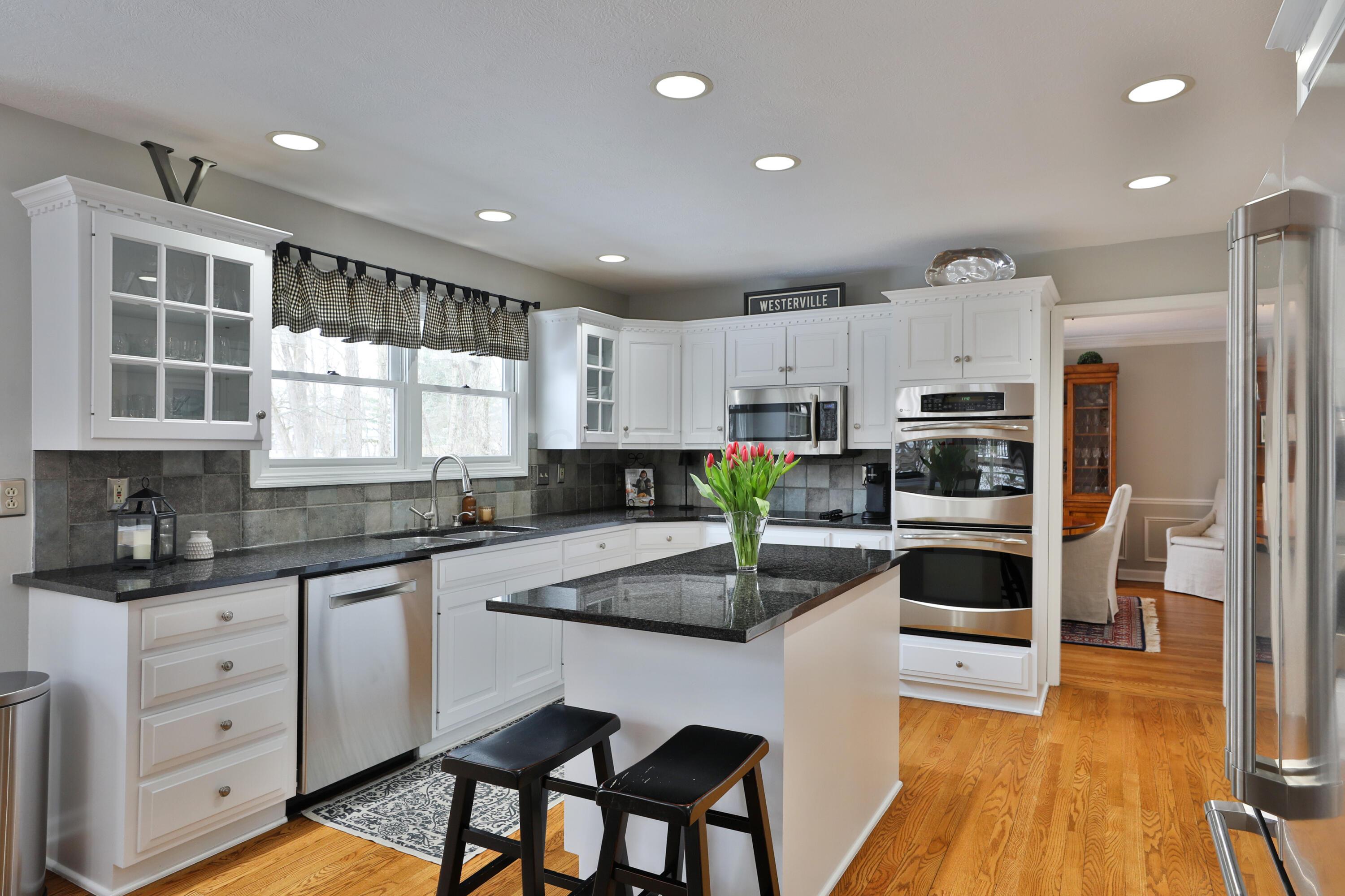 919 Valleyview Drive, Westerville, Ohio image 10