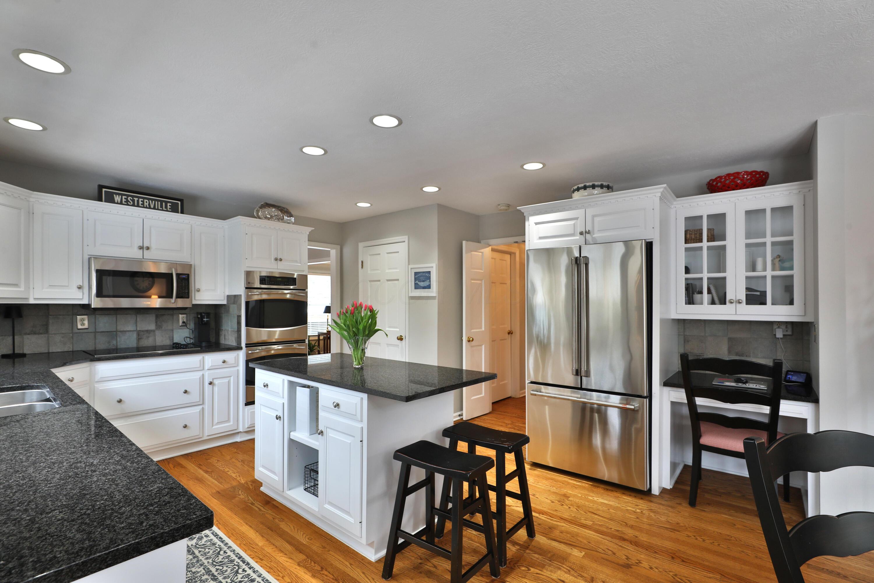 919 Valleyview Drive, Westerville, Ohio image 12
