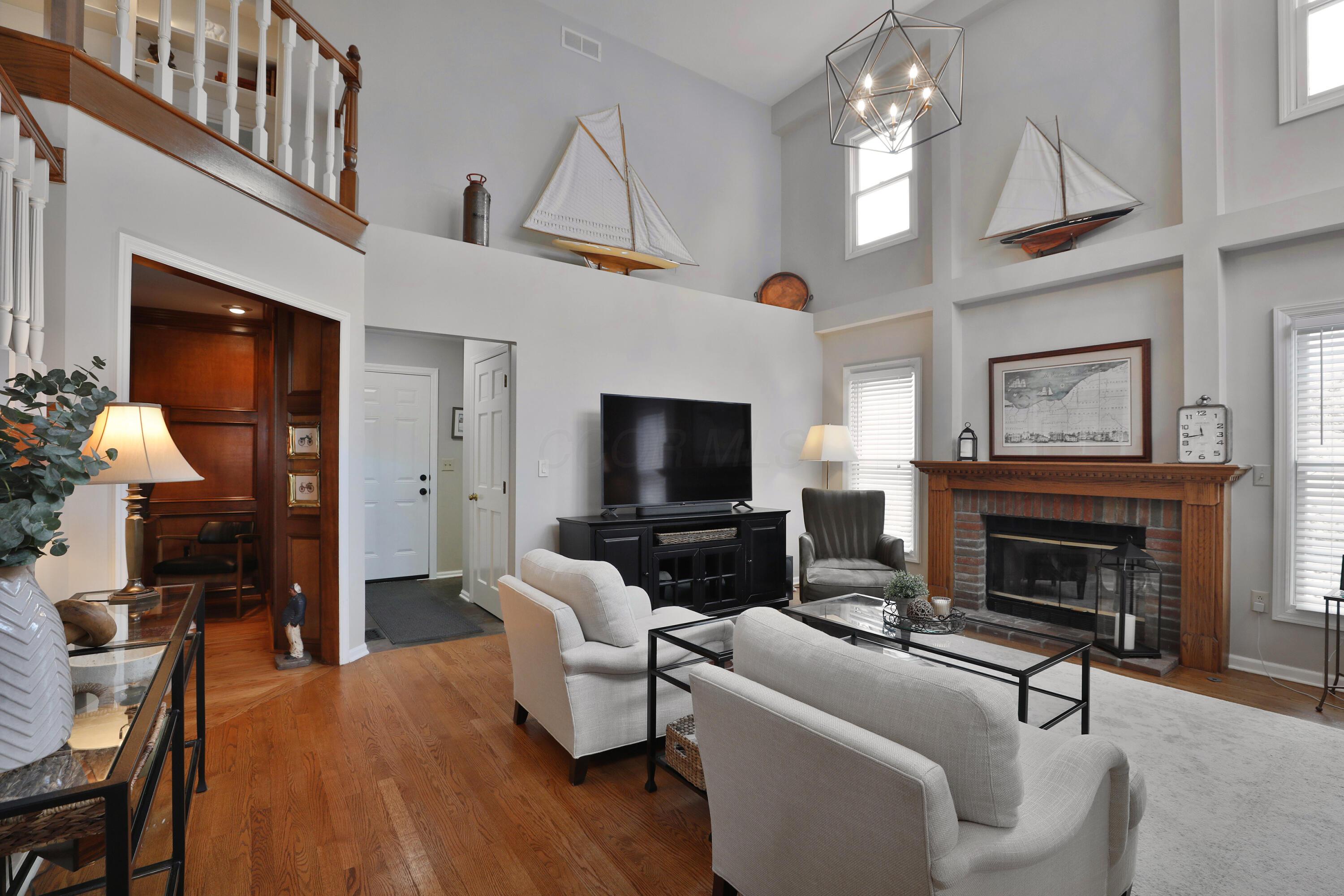 919 Valleyview Drive, Westerville, Ohio image 17