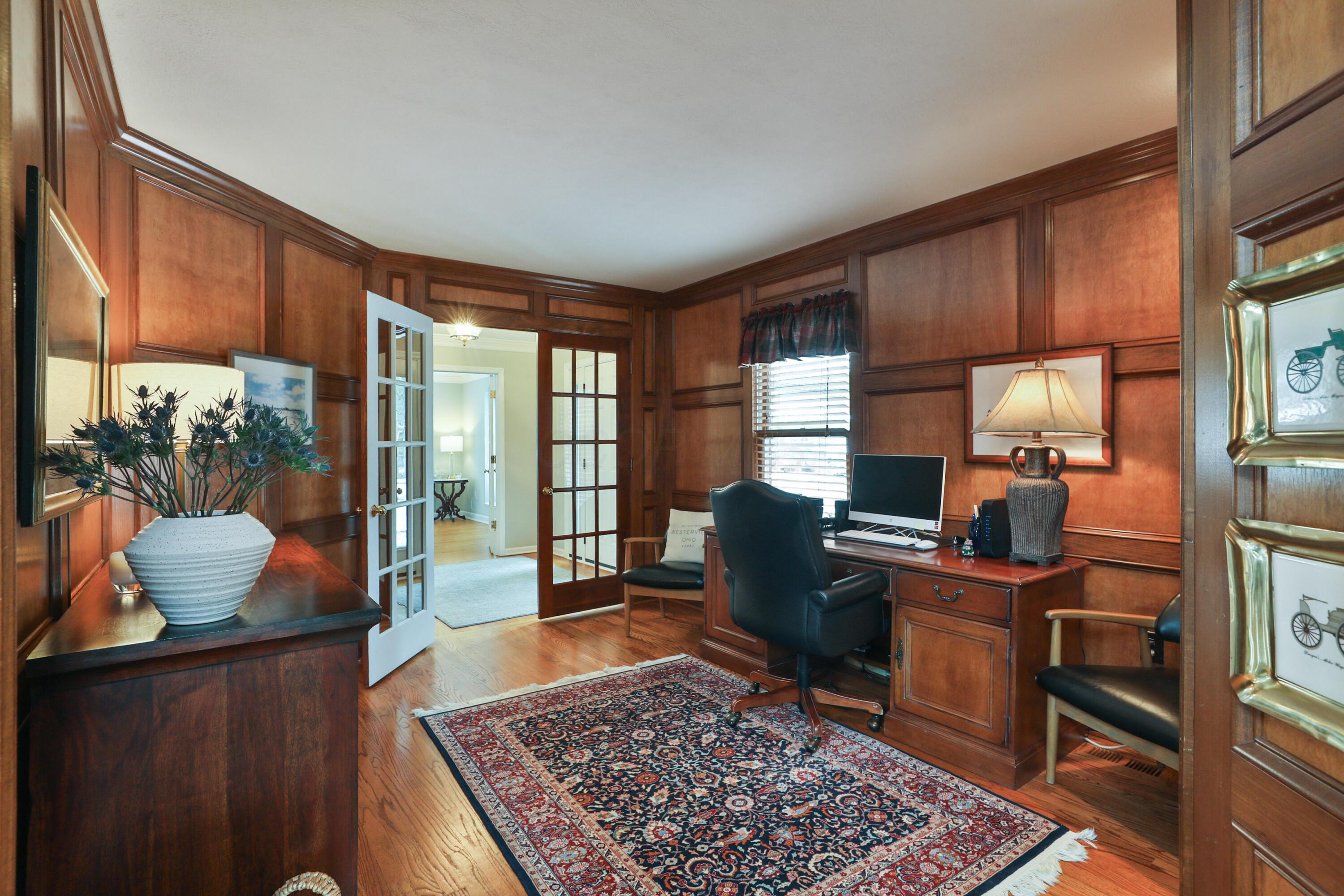 919 Valleyview Drive, Westerville, Ohio image 23