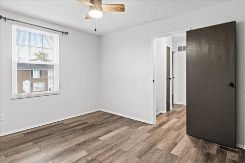 Tiny photo for 4923 Stoneybrook Boulevard 21F #21F, Hilliard, OH 43026 (MLS # 226000519)