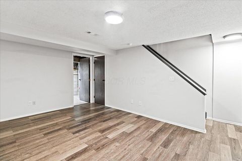 Tiny photo for 4923 Stoneybrook Boulevard 21F #21F, Hilliard, OH 43026 (MLS # 226000519)