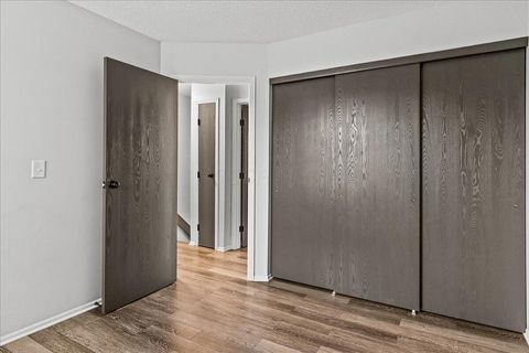 Tiny photo for 4923 Stoneybrook Boulevard 21F #21F, Hilliard, OH 43026 (MLS # 226000519)