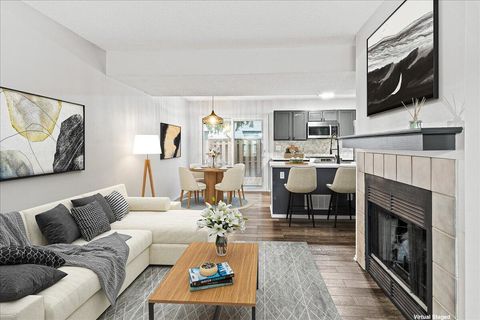 Tiny photo for 4923 Stoneybrook Boulevard 21F #21F, Hilliard, OH 43026 (MLS # 226000519)