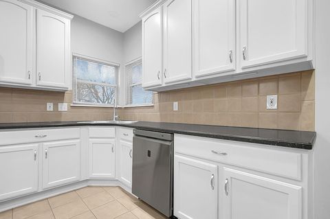 Tiny photo for 2478 Silver Hill Street, Lewis Center, OH 43035 (MLS # 226002875)