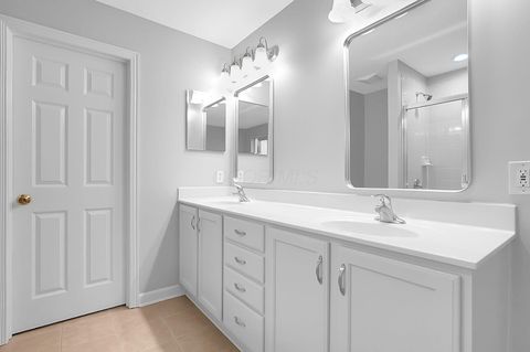 Tiny photo for 2478 Silver Hill Street, Lewis Center, OH 43035 (MLS # 226002875)