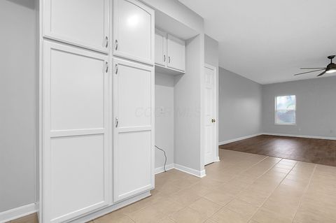 Tiny photo for 2478 Silver Hill Street, Lewis Center, OH 43035 (MLS # 226002875)