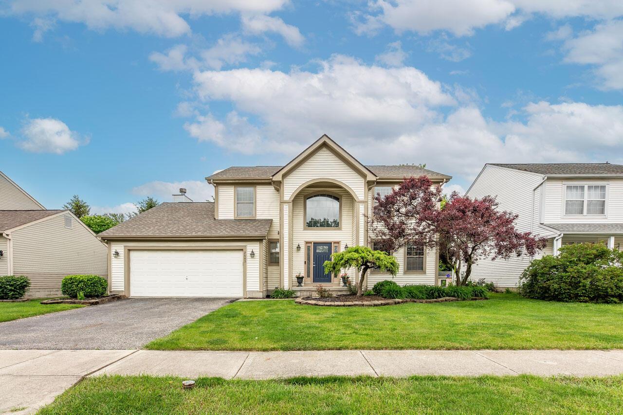 2643 Westrock Drive, Hilliard, Ohio image 2