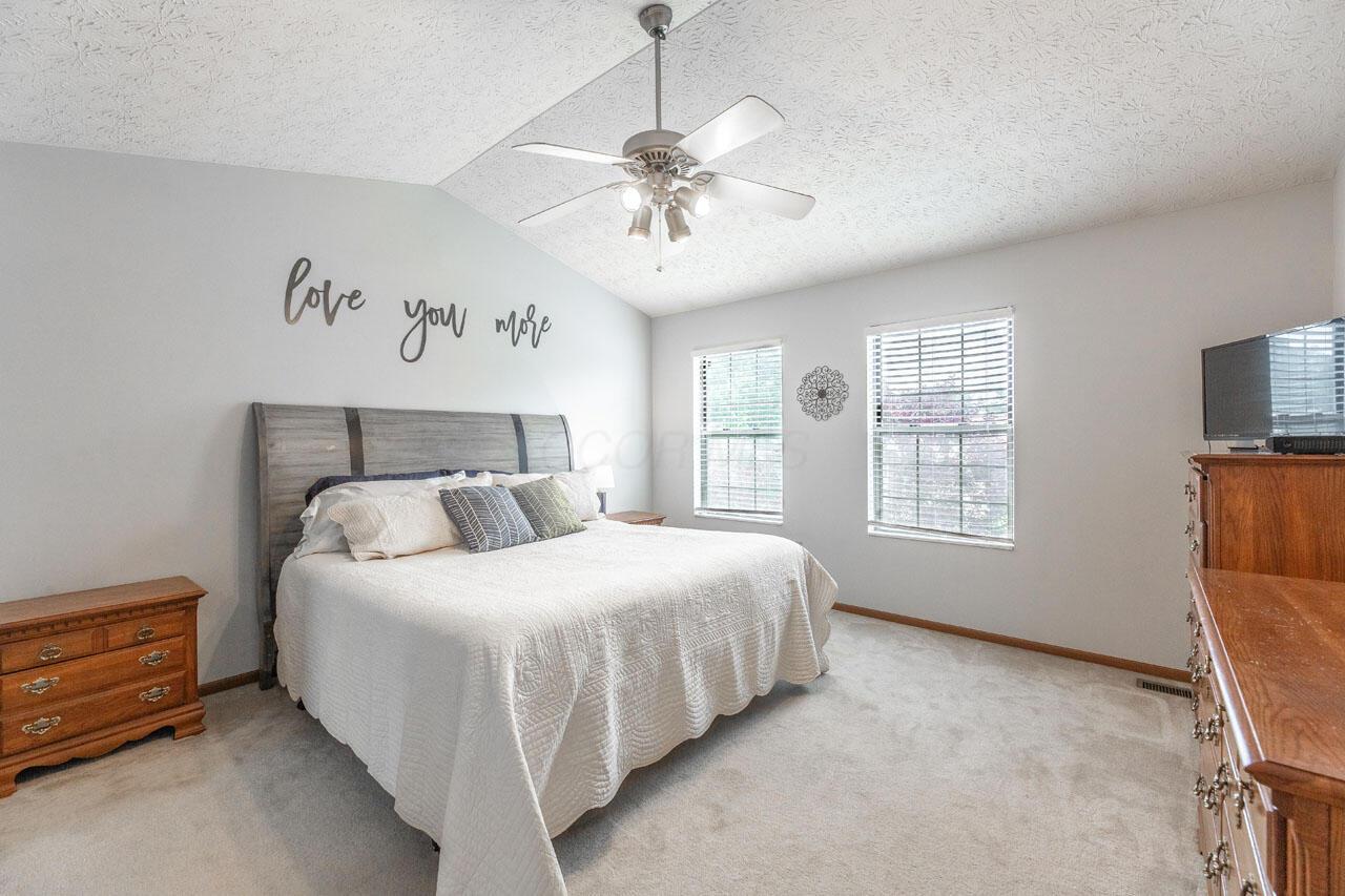 2643 Westrock Drive, Hilliard, Ohio image 19